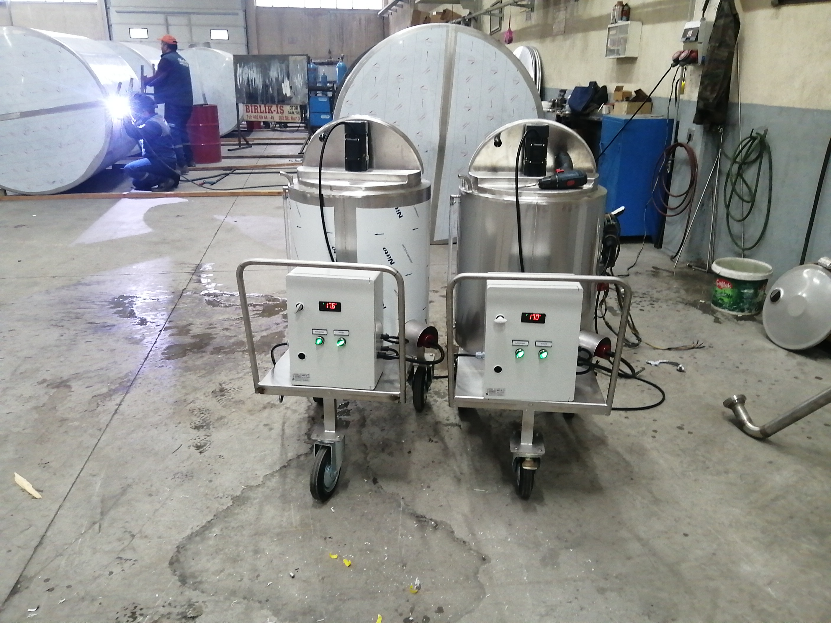 BUZAĞI MAMA HAZIRLAMA MAKİNESİ